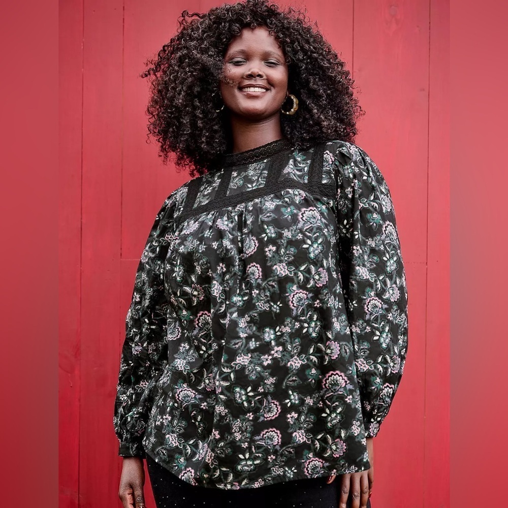 New Lane Bryant Black Floral Lace-Trim & Ruffle Popover Blouse Size 18 Cottage